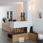 Helmond Metro 100 XTU Dru Drufires showroom gas roomdivider haard kachel eiken hout maatwerk